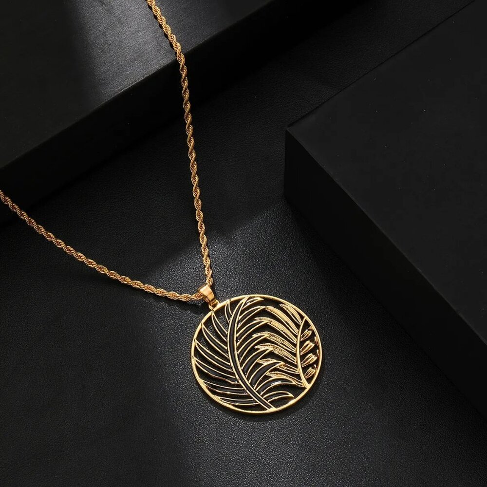 Hawaiian Hapu'u Fern Necklace